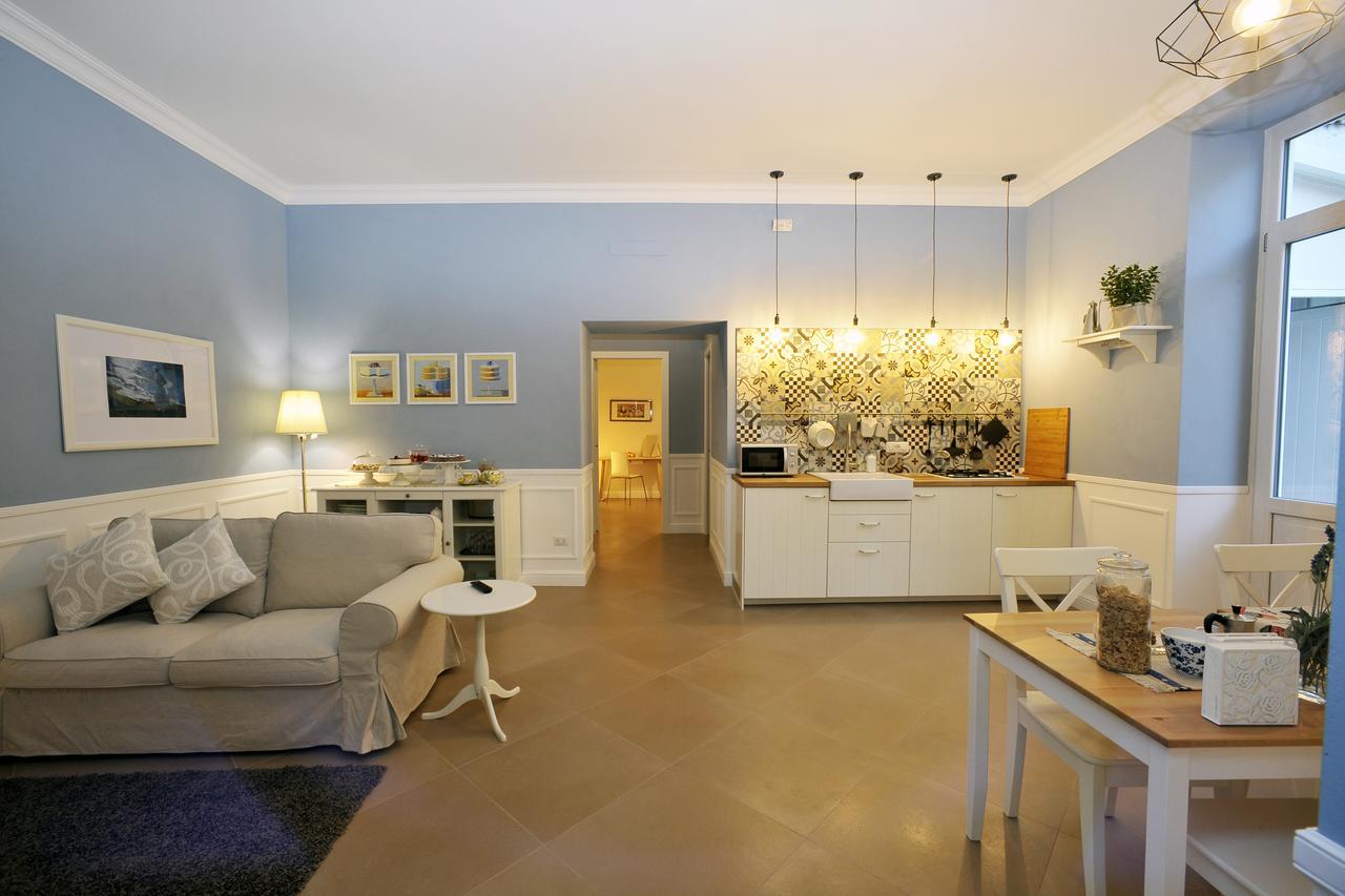 A Due Passi B&B Castellammare di Stabia Exterior foto