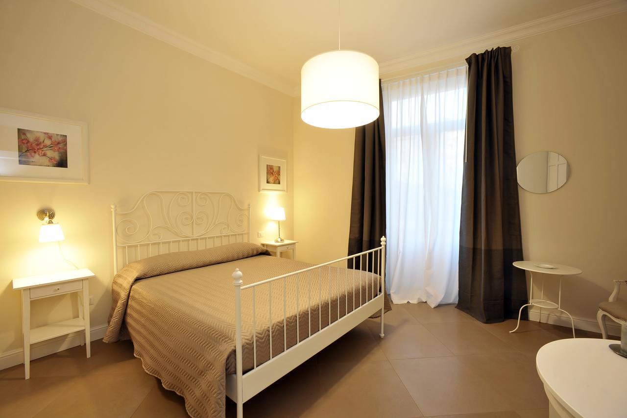A Due Passi B&B Castellammare di Stabia Exterior foto
