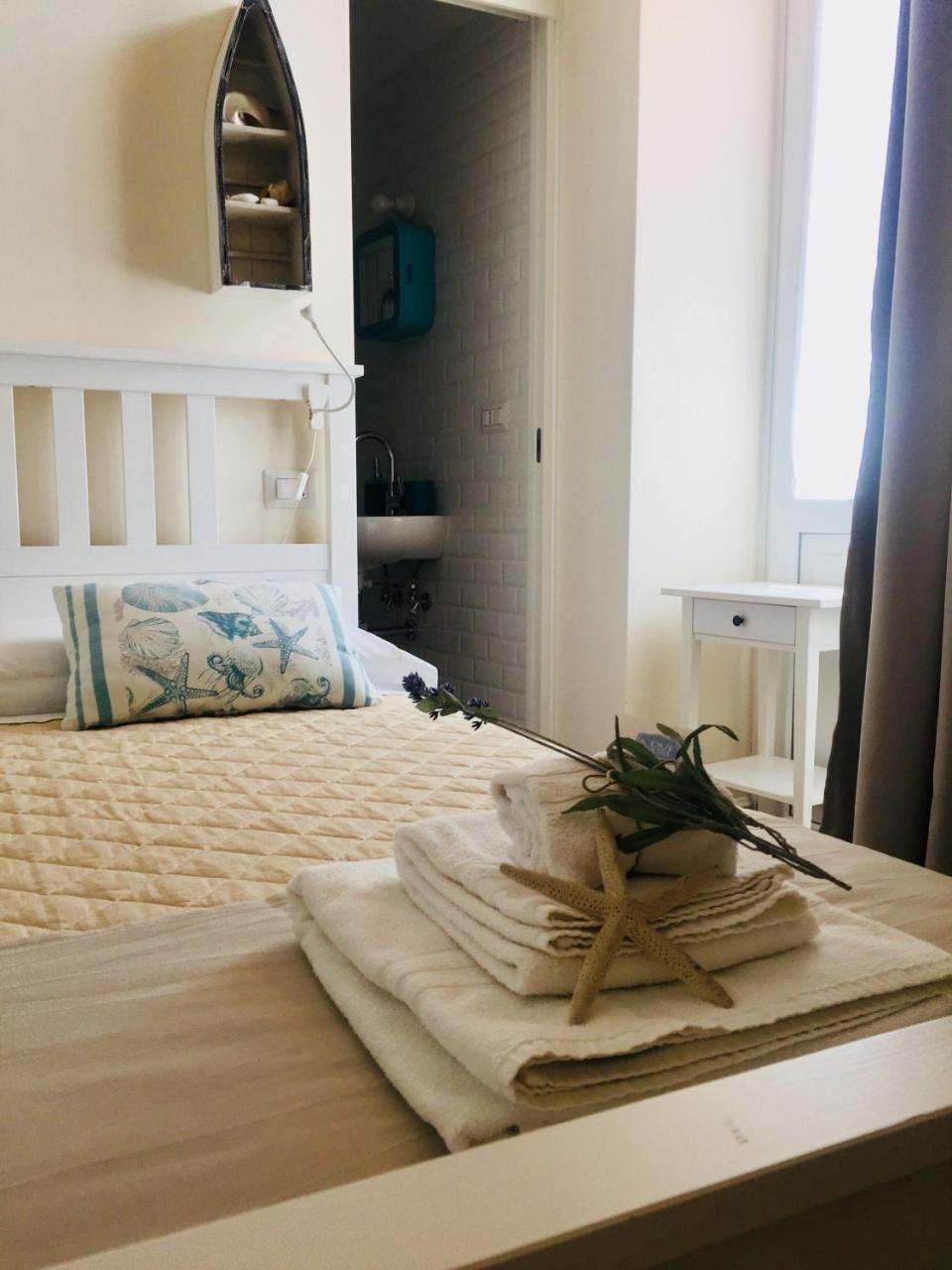 A Due Passi B&B Castellammare di Stabia Exterior foto